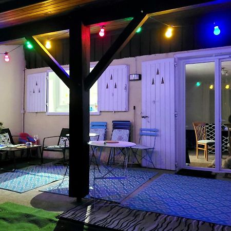 Villa Avec Piscine A Бордо Экстерьер фото